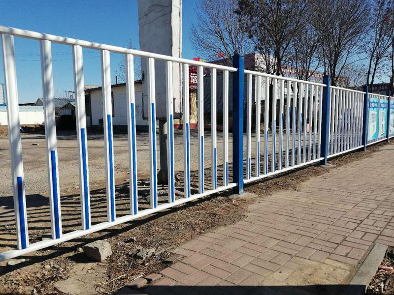 寧波交通道路護欄的功能與設計